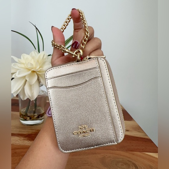 NWT Coach Leather Zip Card Case - Picture 3 of 6